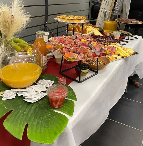 buffet de petit déjeuner 